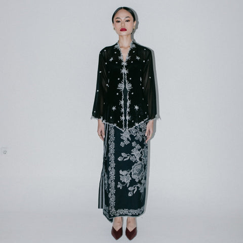 Nala Embroidery Kebaya